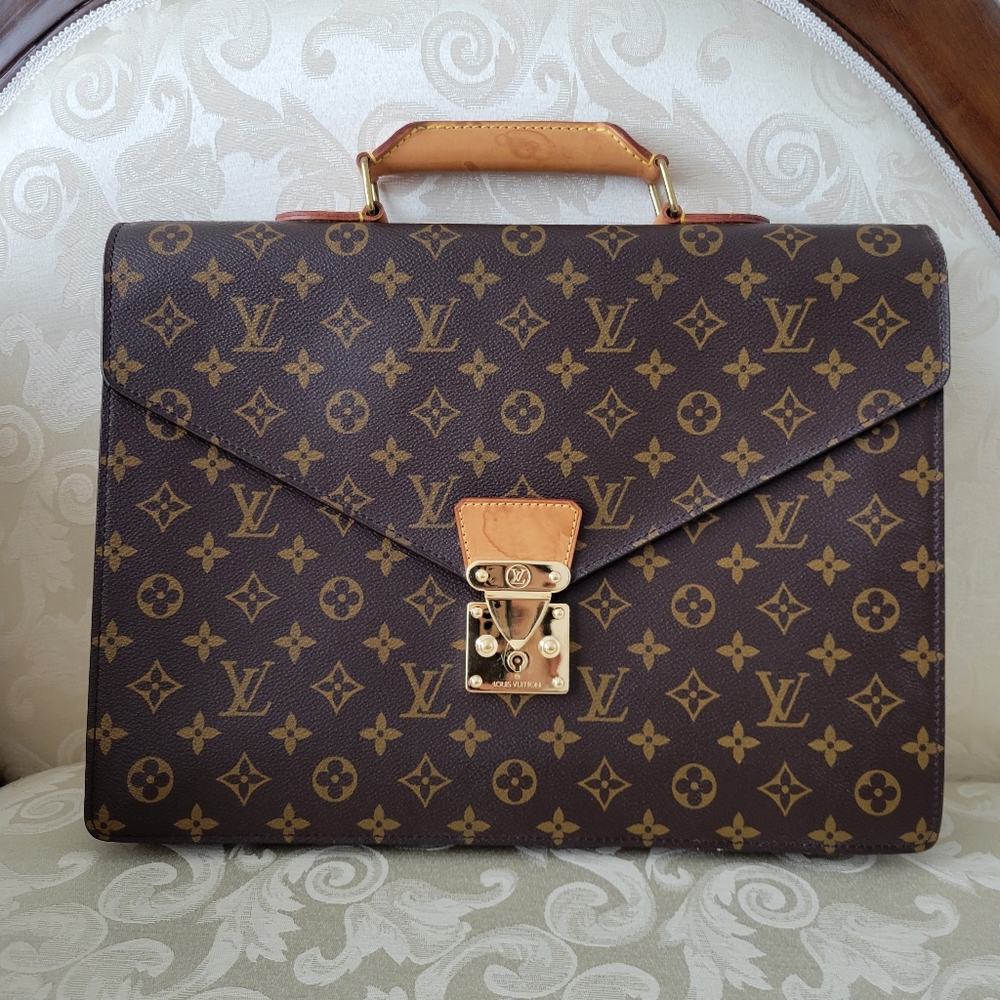 Louis Vuitton Serviette Conseiller Briefcase